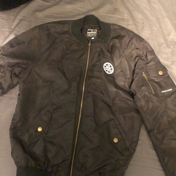 Bomber jacket - Picture 2 of 4